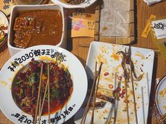 -喝丢一只鞋海鲜烧烤·海肠捞饭(市场店)