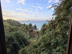 -蜈支洲岛珊瑚酒店临海阁中餐厅