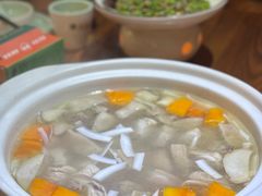 -龙泉人椰子鸡·糟粕醋·地标海南菜(龙昆南店)