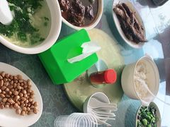 -山里人家土菜馆(茅山店)