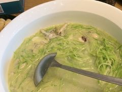 -海派美食·家宴海鲜青岛菜·石锅鲽鱼头(东方城店)