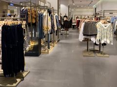 -URBAN REVIVO(佛山南海万达广场店)