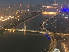 -广州塔卢特斯法国旋转餐厅