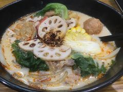 -麻小劲菌汤麻辣烫(体育西路店)