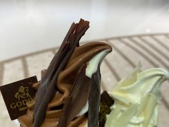 双拼冰淇淋-GODIVA(万象城店)