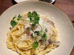 -弗兰克牛排西餐厅 Galla R By Ribone(上海首店)