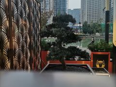 -铭牛烧肉·和牛海鲜自助(高新月牙湖店)