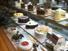 -焙丽拾光(麦凯乐直营店)