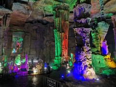 -泰安地下龙宫景区