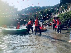 -虎啸峡漂流