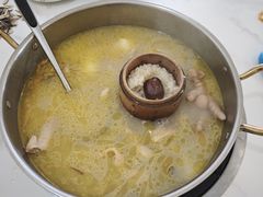 -朴小妹人参鸡汤火锅(长白山万达店)