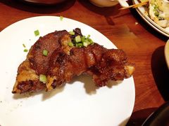 -川流不息·地道川菜·小龙虾(新松江路店)