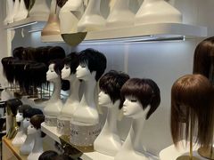 -LAQUEEN 时尚健康假发(万象城总店)