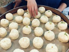 -李与白包子铺(桐梓林店)