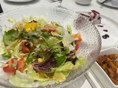 -万龙洲海鲜(大兴绿地缤纷城店)