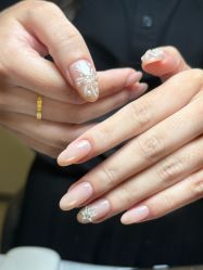 -Lucky girl建构养甲·中式翘睫专业店