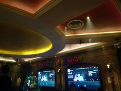 -萧邦音乐会所KTV(向西店)