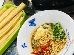 -小郡肝串串香火锅(金桥店)