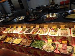 -靠山屯东北农家菜(八龙桥雅苑店)