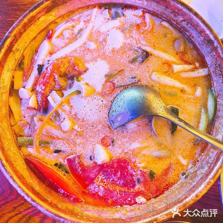 两个人才花了一百块 这家东南亚菜🔥