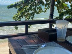 -卷心菜和避孕套餐厅(Pattaya)