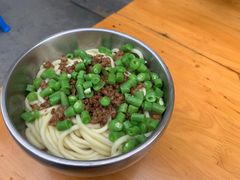 素椒杂酱面-左撇子私房面