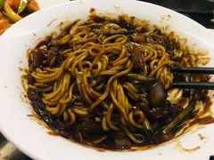 炸酱面-桃园中华料理炸酱面(燕儿岛路店)