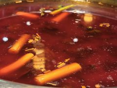 -肖肖酸萝卜鱼火锅(总店)
