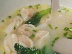 -遇见小面(东方宝泰店)