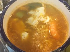 辛拉面-马路牙子烧烤音乐酒馆(望京店)