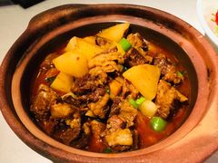 酱香萝卜牛腩煲-胡桃里音乐酒馆(下沙店)