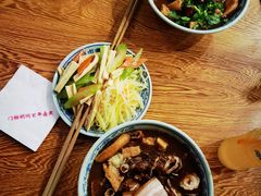 -门框胡同百年卤煮(新街口店)