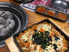 -青瓦炭韩潮烤肉(花园道店)