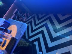 -温莎KTV(珠江路店)