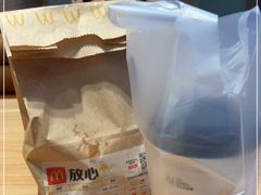 -麦当劳(深圳北站B2检票口楼上)