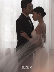 -都市丽人婚纱摄影