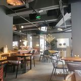推荐这家西餐厅，有机会再来吃他们的西餐