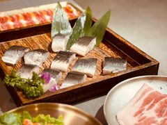 -围炉肉舍•炭烤活鳗•丹东海鲜烤肉(步行街店)