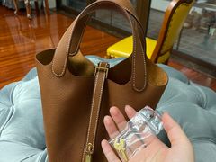 -爱马仕 HERMES(王府井步行街店)