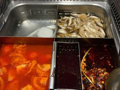 -海底捞火锅鲜切牛肉主题店(长寿路店)