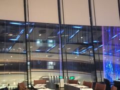 -荣誉国际酒店-云顶旋转餐厅