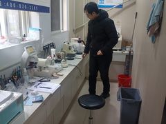 -光明眼镜·蔡司授权(徐泾店)