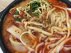 砂锅牛筋面宽粉-曹宝林砂锅麻辣烫(星光路店)