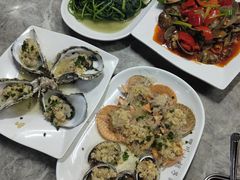 -四川小胡子海鲜(丁村万人海鲜广场店)