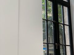 -Fridi Patisserie Cafe