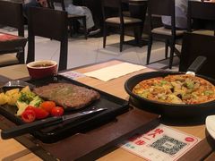 -必胜客(中大银泰店)
