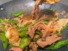 -费大厨辣椒炒肉(高铁吾悦广场店)