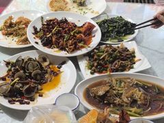 -范饭椰林川湘味海鲜·椰子鸡(三亚湾椰梦长廊店)