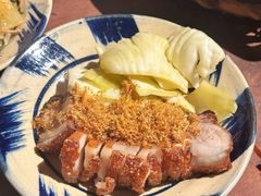 -Cuc Gach Quan Restaurant
