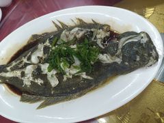 -霞涌市场海鲜摆卖区